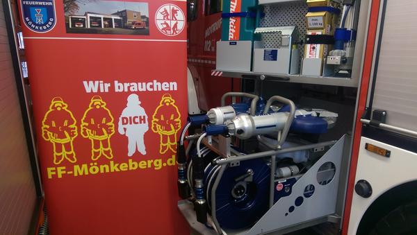 Bild vergr&ouml;&szlig;ern: 112 Jahre-Jubil&auml;um Feuerwehr M&ouml;nkeberg