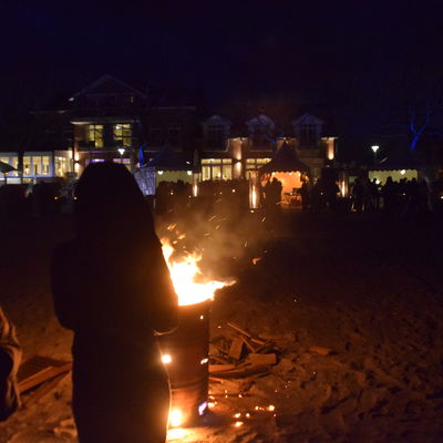 Bild vergr&ouml;&szlig;ern: Stimmungsvoller Start in die dunkle Jahreszeit am Heikendorfer Strand