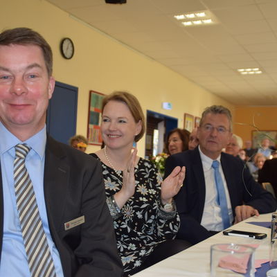 Bild vergr&ouml;&szlig;ern: Stellvertretender Landrat Thomas Hansen, Melanie Bernstein (MdB)  und Amtsvorsteher Hans-Herbert Pohl.