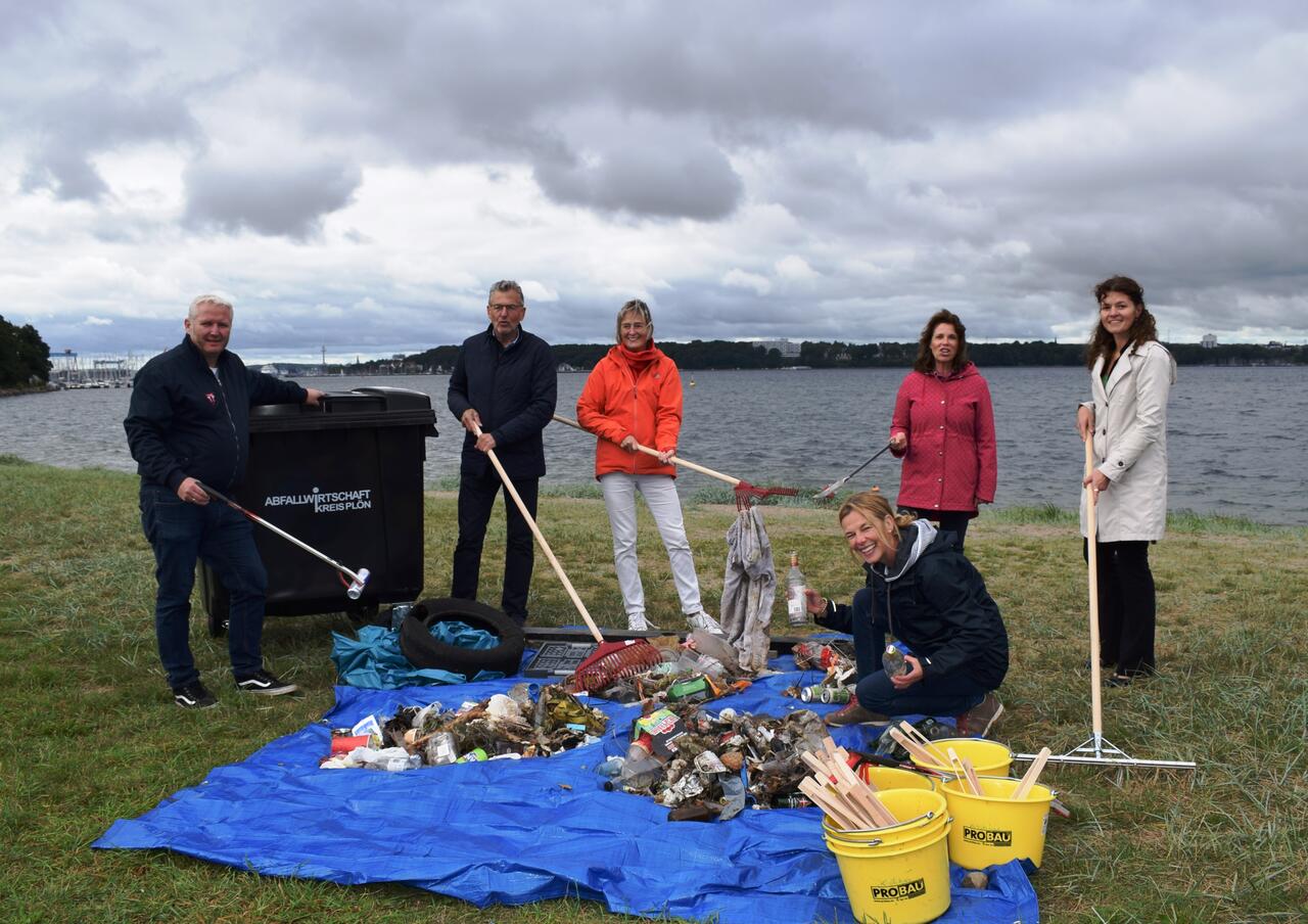 Bild vergr&ouml;&szlig;ern: Coastal Cleanup
