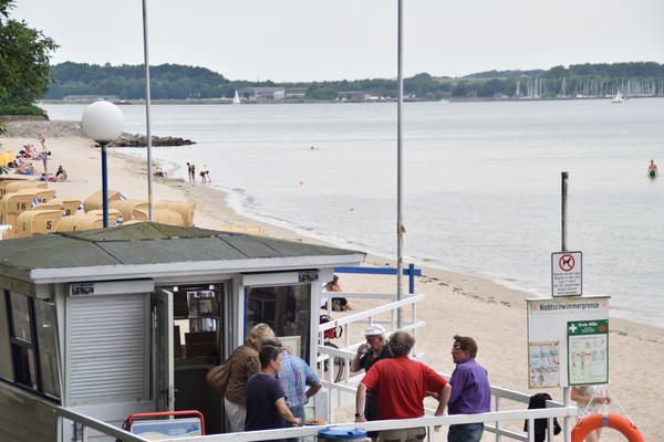 Bild vergr&ouml;&szlig;ern: Kunst-Kiosk am Möltenorter Freistrand/Uferweg-Promenade