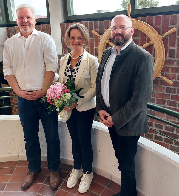 Die neue Amtsvorsteherin Ina Schultheiß aus Heikendorf hier mit ihren Stellvertretern Steffen Falk-Schott (Schönkirchen) und Matthias Teske (Heikendorf).