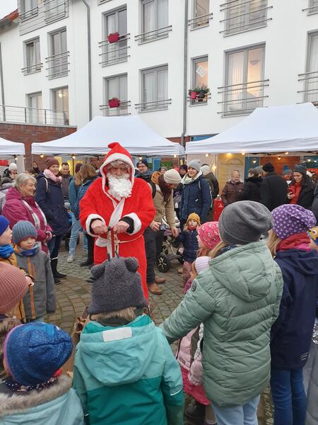Bild vergr&ouml;&szlig;ern: Weihnachtsmann Mönkeberg 2023