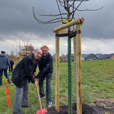 Bild vergr&ouml;&szlig;ern: Gilde Altheikendorf (Alexander Orth und Jupp Karshüning)