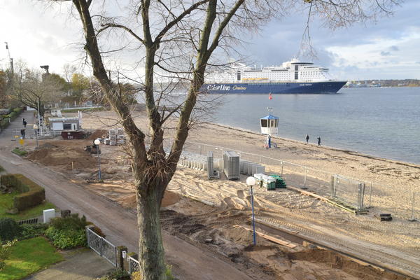 Bild vergr&ouml;&szlig;ern: Die Arbeiten zur Neugestaltung der Promenade am Uferweg sollen zur Saison 2018 abgeschlossen sien.